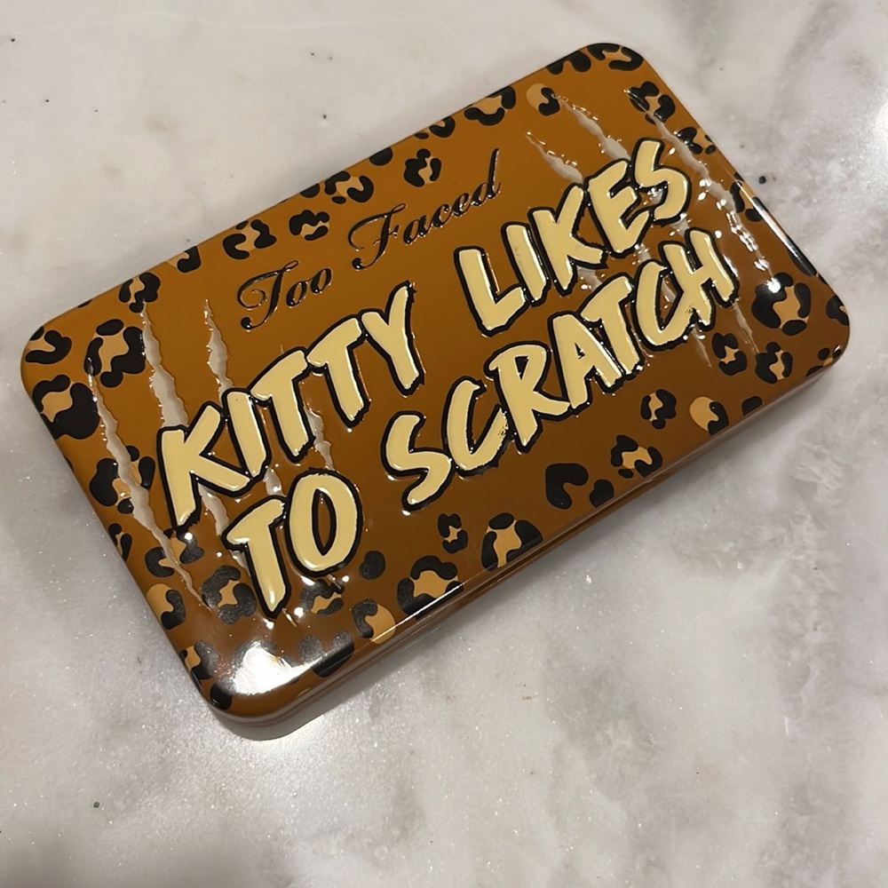 🌺Too Faced Kitty Likes To Scratch